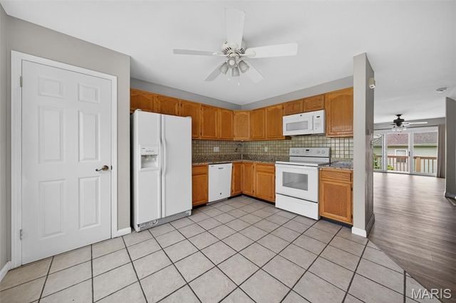 12 Catamaran Drive, Lake St Louis, MO 63367