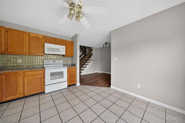 12 Catamaran Drive, Lake St Louis, MO 63367