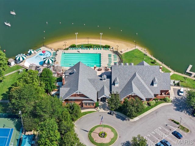 12 Catamaran Drive, Lake St Louis, MO 63367