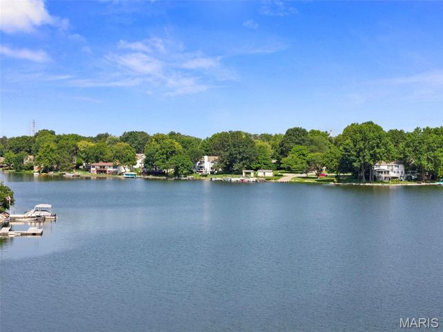 12 Catamaran Drive, Lake St Louis, MO 63367