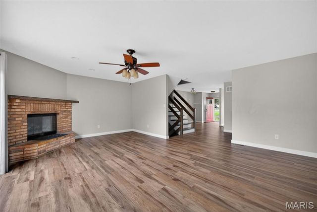 12 Catamaran Drive, Lake St Louis, MO 63367