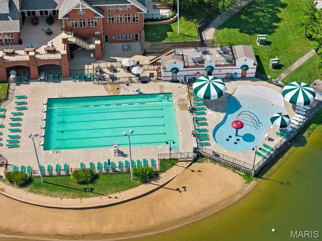 12 Catamaran Drive, Lake St Louis, MO 63367