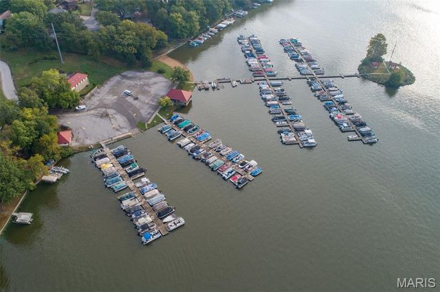 12 Catamaran Drive, Lake St Louis, MO 63367