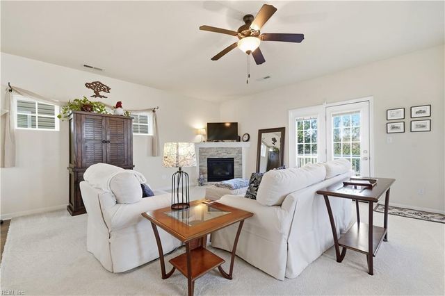 9518 3rd Bay St Unit 113, Norfolk, VA 23518