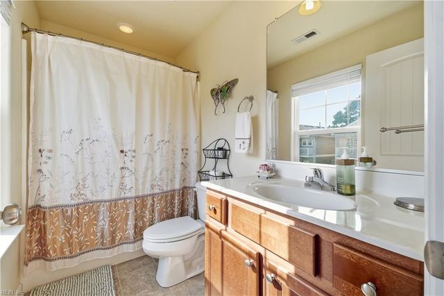 9518 3rd Bay St Unit 113, Norfolk, VA 23518