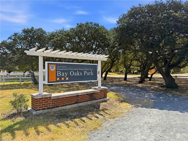 9518 3rd Bay St Unit 113, Norfolk, VA 23518