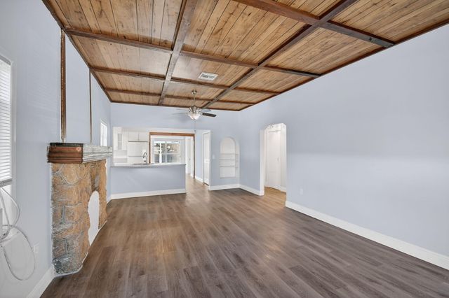 1006 S M Street, Lake Worth Beach, FL 33460