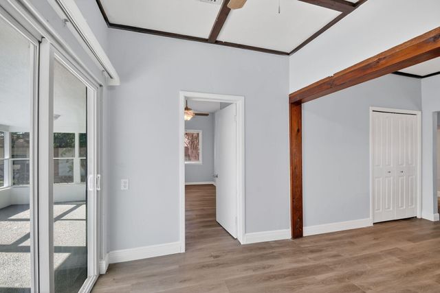 1006 S M Street, Lake Worth Beach, FL 33460