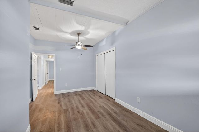 1006 S M Street, Lake Worth Beach, FL 33460