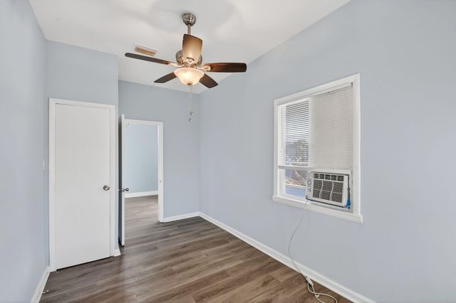 1006 S M Street, Lake Worth Beach, FL 33460