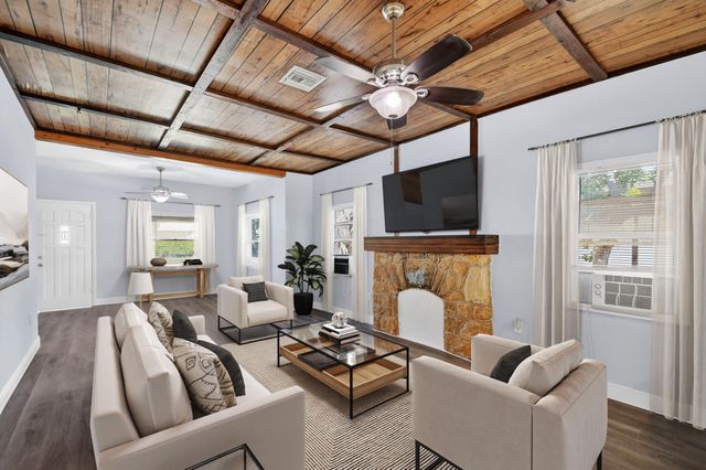 1006 S M Street, Lake Worth Beach, FL 33460