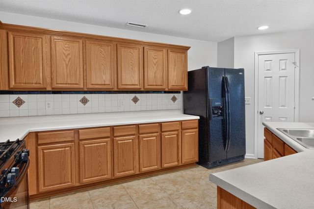 224 Ashdale Drive, Fuquay Varina, NC 27526