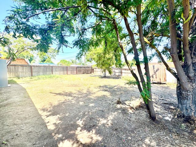 4777 E Butler Avenue, Fresno, CA 93702
