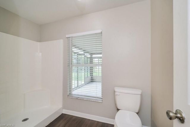 18 NE 17th AVE, Cape Coral, FL 33909