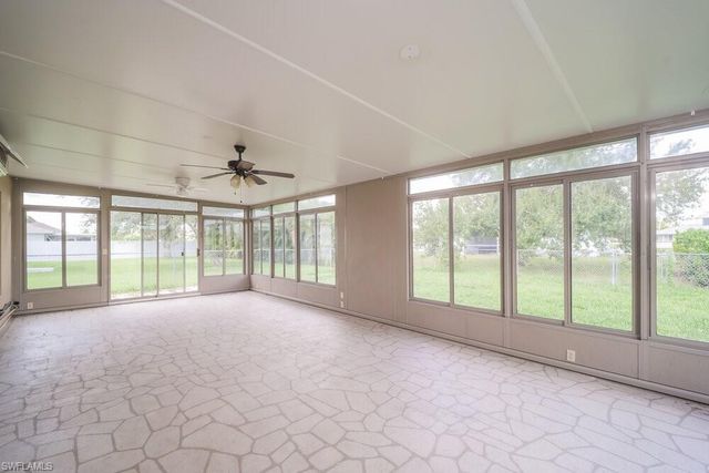 18 NE 17th AVE, Cape Coral, FL 33909
