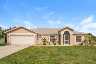 18 NE 17th AVE, Cape Coral, FL 33909