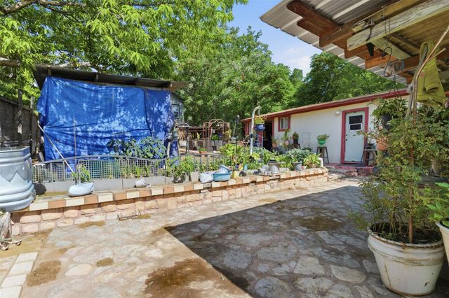 2900 Webberville RD, Austin, TX 78702