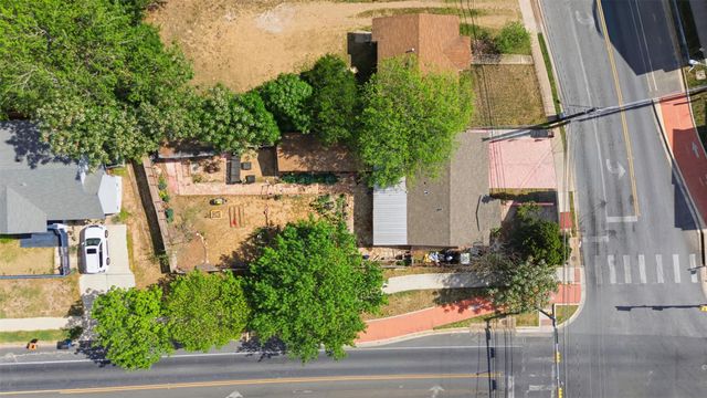 2900 Webberville RD, Austin, TX 78702