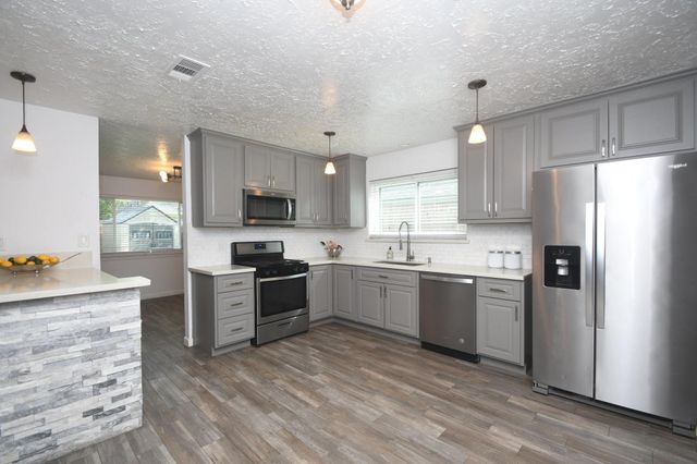 19734 Redroot Drive, Houston, TX 77084