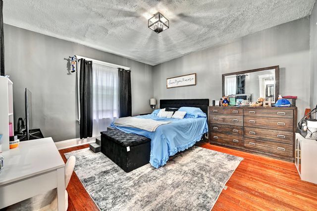 216 E 18th Street, Covington, KY 41014