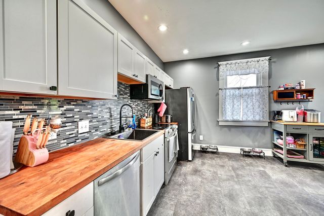 216 E 18th Street, Covington, KY 41014