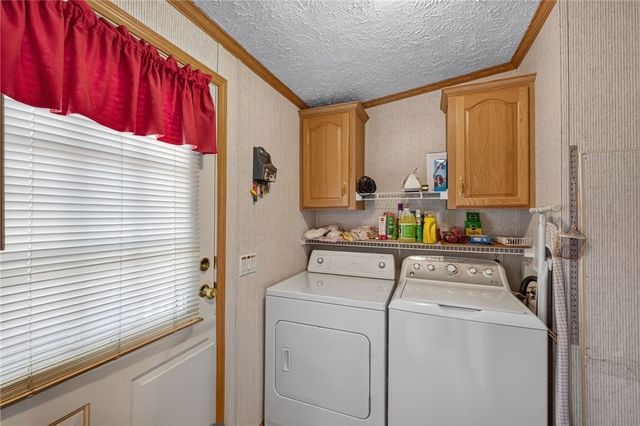 32 red tail trail Trail, Tiverton, RI 02878
