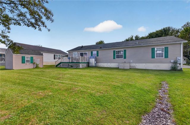 32 red tail trail Trail, Tiverton, RI 02878
