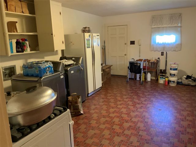 2247 Vagas Street, Dallas, TX 75219