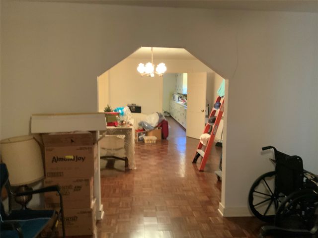 2247 Vagas Street, Dallas, TX 75219