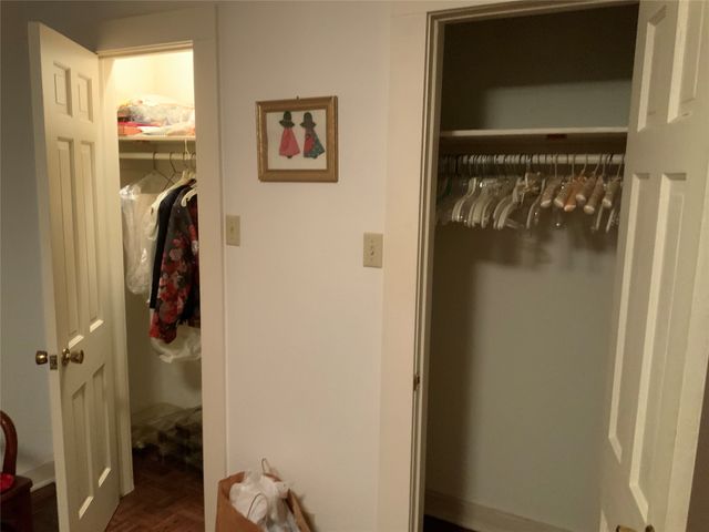 2247 Vagas Street, Dallas, TX 75219