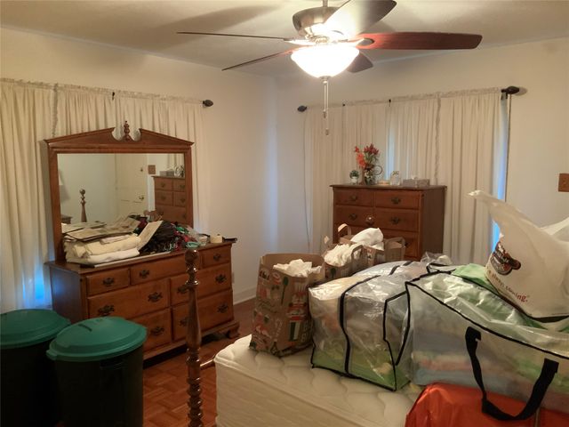 2247 Vagas Street, Dallas, TX 75219