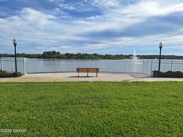 29 N Lakewalk Drive, Palm Coast, FL 32137
