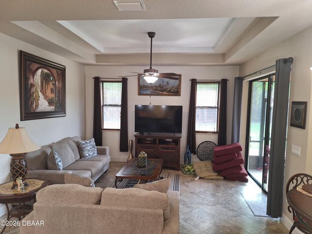 29 N Lakewalk Drive, Palm Coast, FL 32137