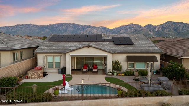 13725 N Hidden Springs Drive, Oro Valley, AZ 85755