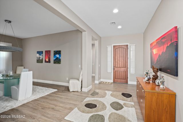 13725 N Hidden Springs Drive, Oro Valley, AZ 85755