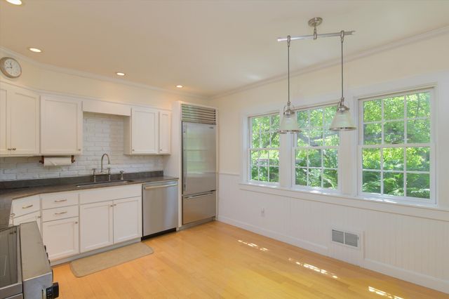 19 Lawridge Heights, Ludlow, VT 05149