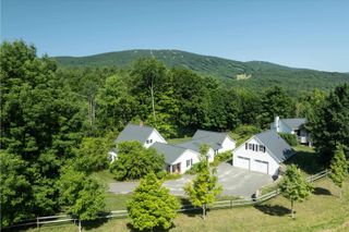 19 Lawridge Heights, Ludlow, VT 05149