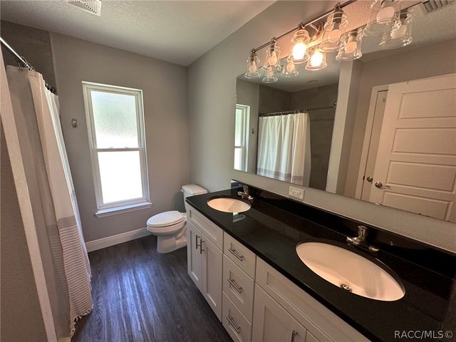 8434 N Vardon Road, Citrus Springs, FL 34434