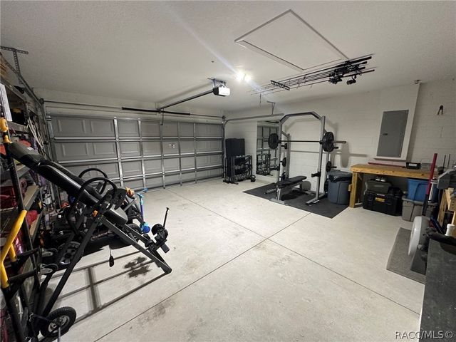 8434 N Vardon Road, Citrus Springs, FL 34434