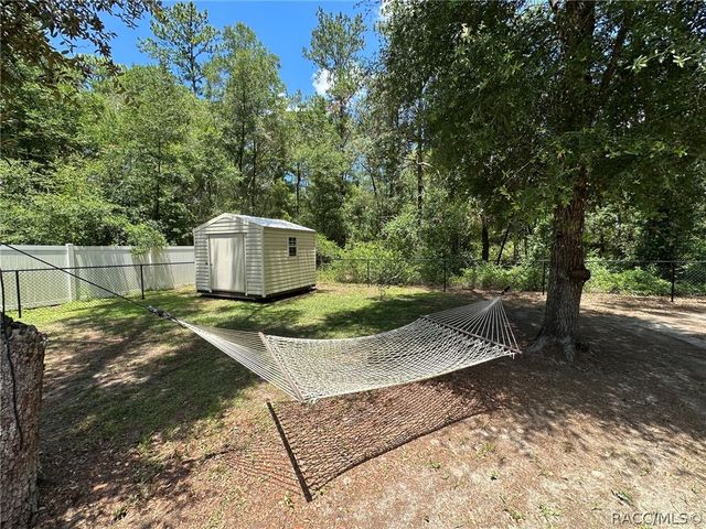 8434 N Vardon Road, Citrus Springs, FL 34434