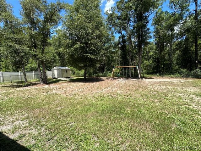 8434 N Vardon Road, Citrus Springs, FL 34434