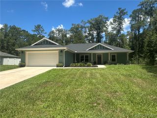 8434 N Vardon Road, Citrus Springs, FL 34434