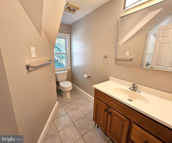 249 HIGHLAND AVE, Wayne, PA 19087