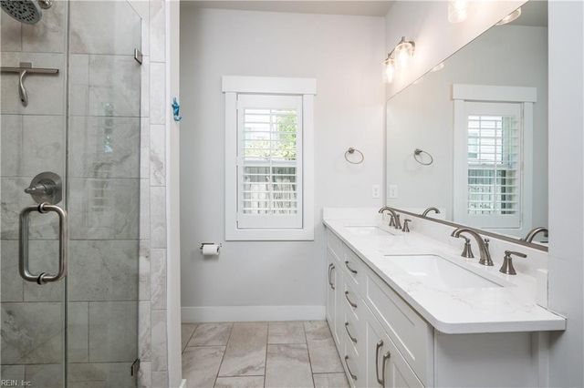 412 27th ST A, Virginia Beach, VA 23451