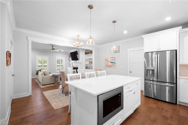 412 27th ST A, Virginia Beach, VA 23451