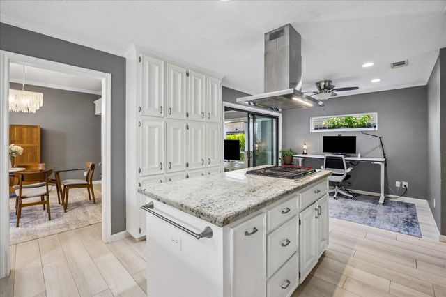 11646 Manor Park Drive, Houston, TX 77077