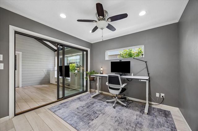 11646 Manor Park Drive, Houston, TX 77077