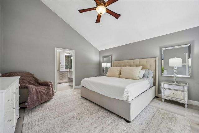 11646 Manor Park Drive, Houston, TX 77077