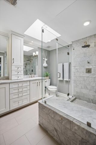 11646 Manor Park Drive, Houston, TX 77077