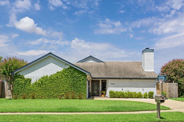 11646 Manor Park Drive, Houston, TX 77077